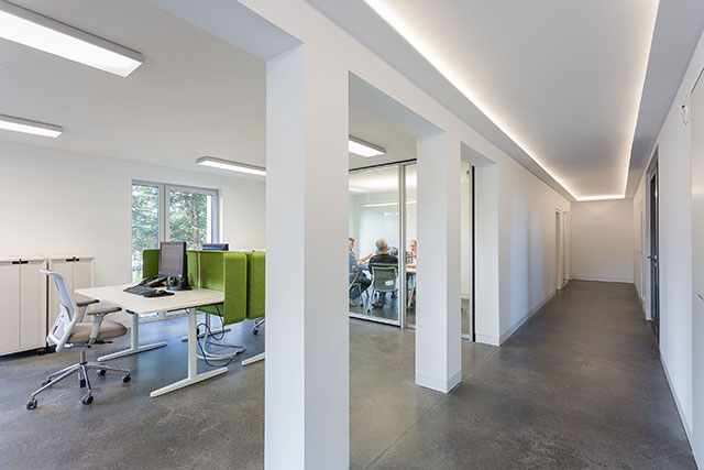 Bürogebäude 1